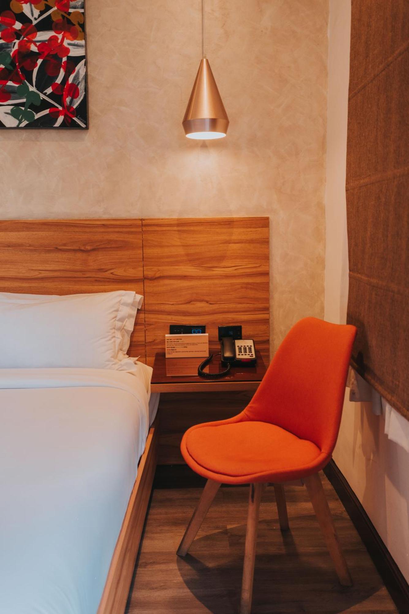 Surestay Plus Hotel By Best Western Ac Luxe Angeles City Exterior foto