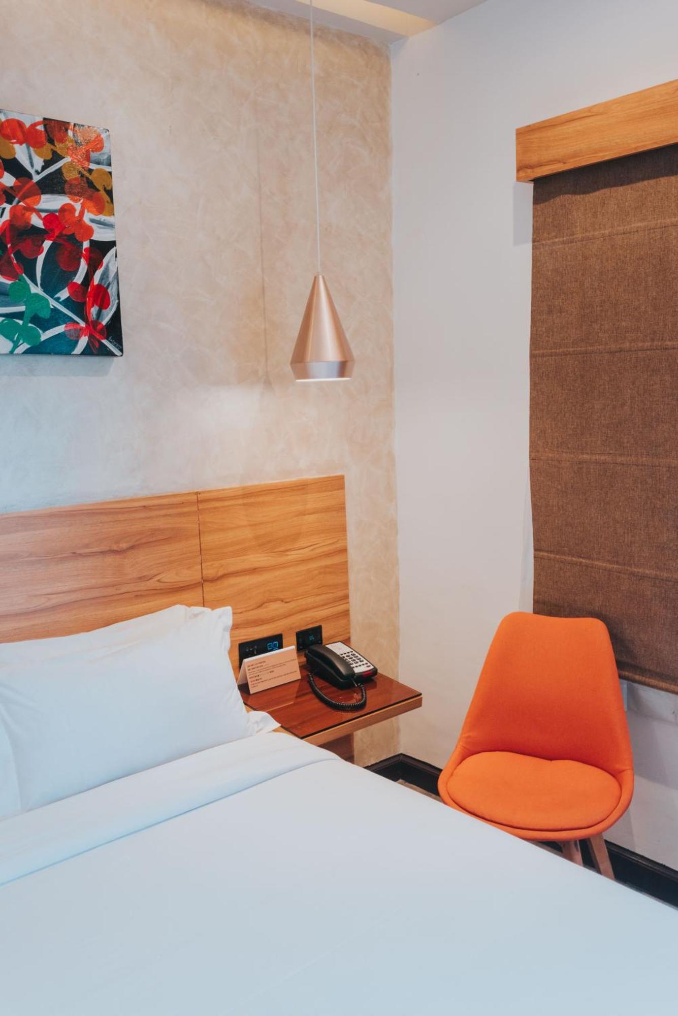 Surestay Plus Hotel By Best Western Ac Luxe Angeles City Exterior foto