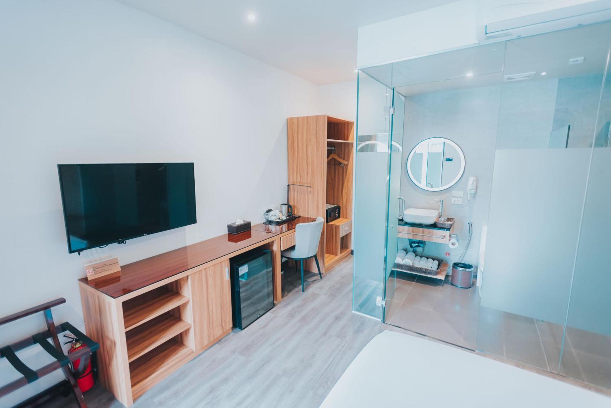 Surestay Plus Hotel By Best Western Ac Luxe Angeles City Exterior foto